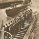 BORDEAUX - 1940 - ARRIVEE D'UN SOUS-MARIN ITALIEN DANS LE BASSIN A FLOT.