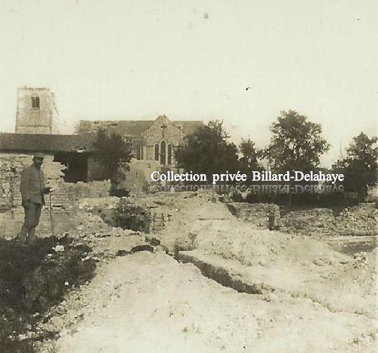 Guerre 1914/1918 - TRANCHEES ALLEMANDES A ST. HILAIRE (Marne).