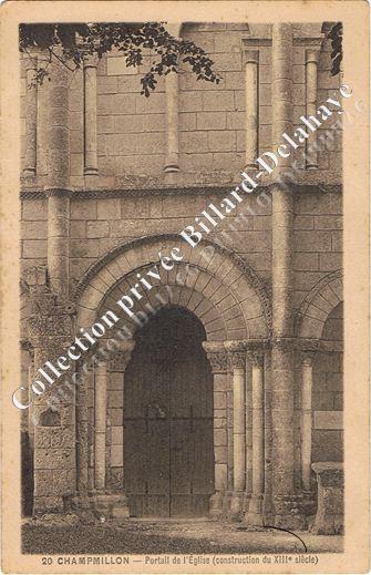 CHAMPMILLON, Charente (16). Portail de l'Eglise du XIIIe siècle.