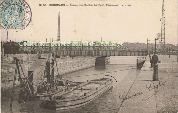 ENTREE des DOCKS. LE PONT TOURNANT. CP envoyée en 1905.