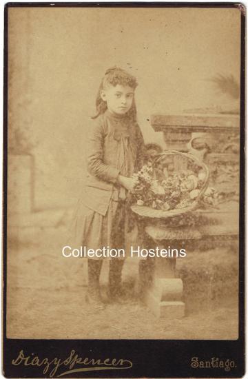 Marthe Hosteins née à Peybois. 5 ans