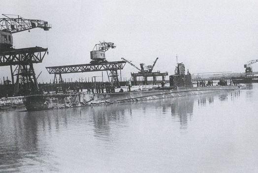 BORDEAUX - 1940 - Bassin à flot