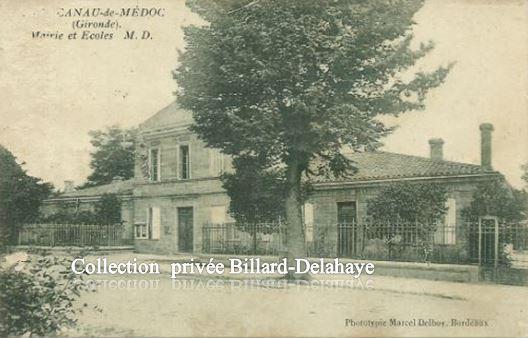 LACANAU- de- Médoc (Gironde). MAIRIE ET ECOLE.