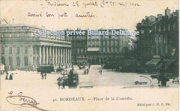 PLACE de la COMEDIE. CPA envoyée le 28.07.1902, il y a + de 110 ans.