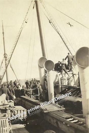 Guerre 1914/1918 - SOLDATS AMERICAINS - En Mer sur SS HAVERFORD.