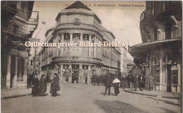 THEATRE FRANCAIS- Construit en 1800 d'après les plans de J.-B. DUFART.